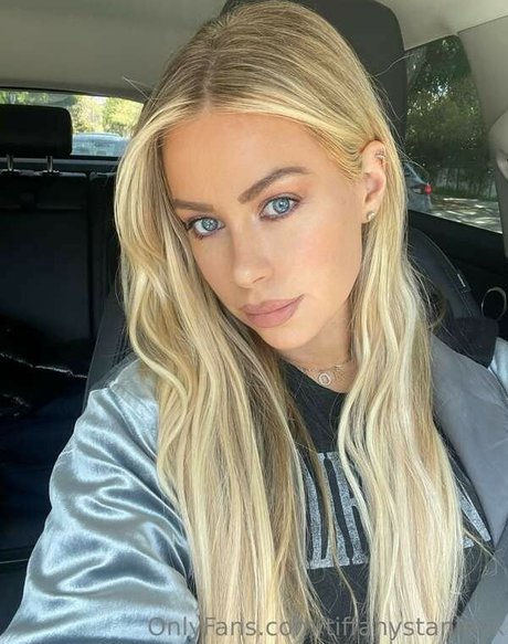 Tiffany Stanley erotische top fotos