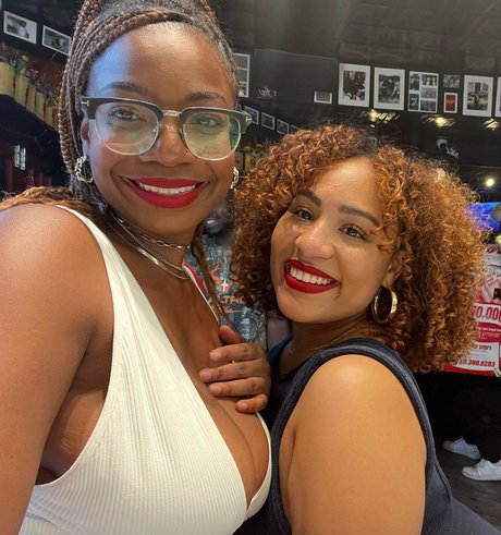 skin onlyfans nackt schöne galerien