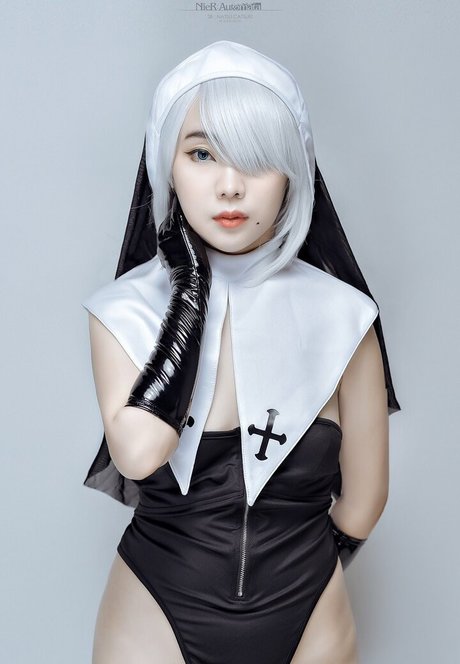 zierliche asiatische onlyfans sexy fotos