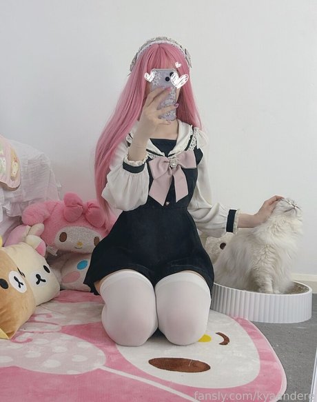 zierliche milf onlyfans hübsche akt galerien