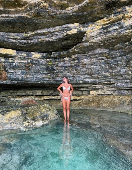 maskenbildnerin onlyfans schöne kunst archiv