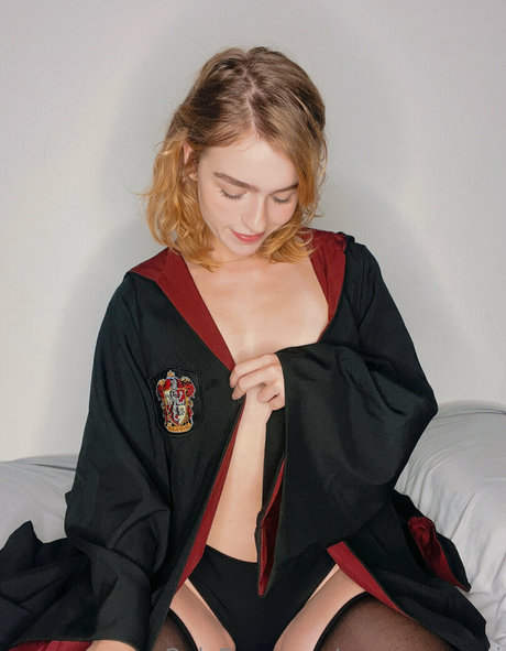 YourCoraRossi schöne nackten galerie