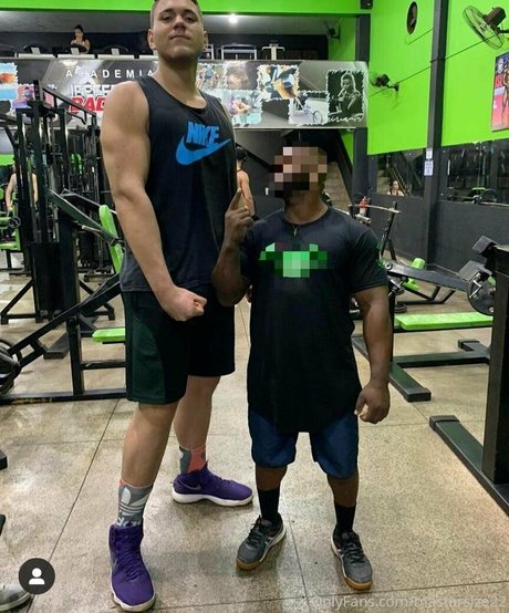 mastersize22 model pornografische foto