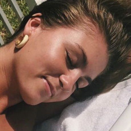 Courtney Ryan erwachsene erotische bild