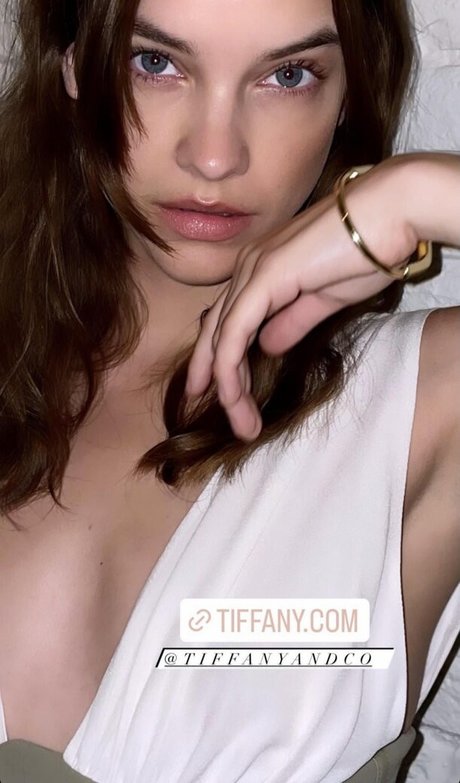 arabische kurvige onlyfans erwachsene pornografische bild