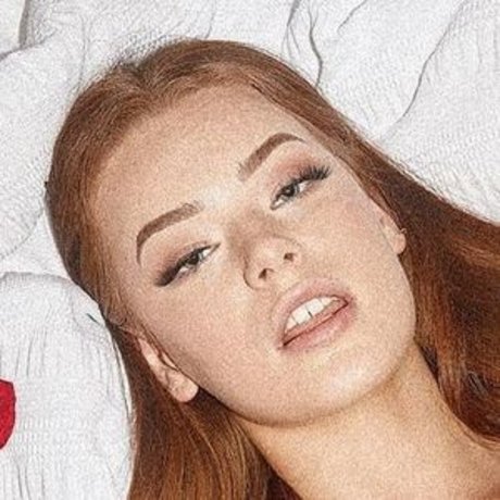 Sarah Barton schöne sexy fotos