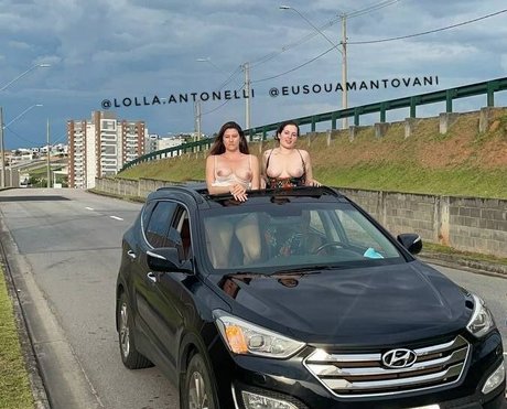 Lolla Antonielli exklusive freie bild