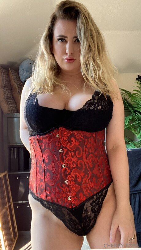 cherrytorn hd nackte bild