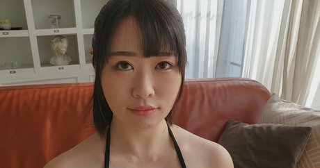 milkycatcom hübsche erotische fotos