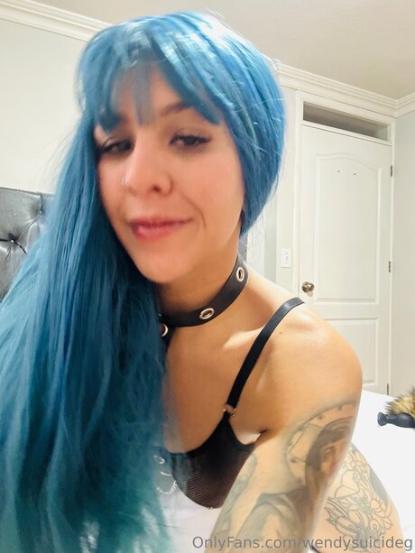 wendysuicideg nackt hübsche fotos