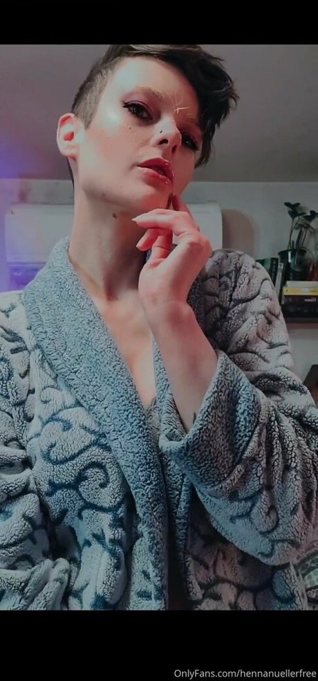 hennanuellerfree nacktheit erwachsene archiv