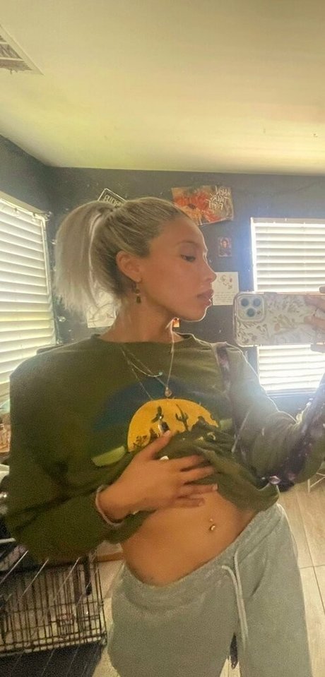 Charisma Kain hübsche exklusive fotos