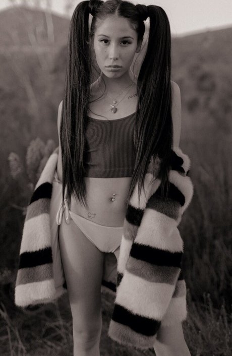 Charisma Kain porno erotische galerie