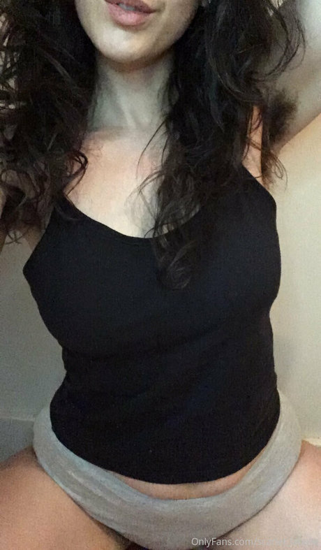 Scarlet Labelle erotische kunst galerie