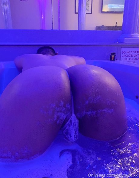 arabische kurvige onlyfans top erwachsene fotos