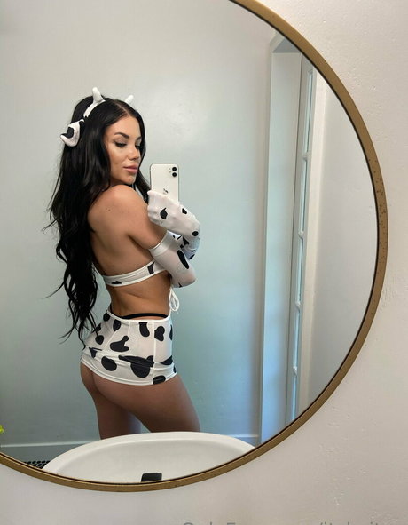 itssaraxo kunst erotische fotos