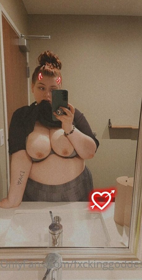 kurvige milf-onlyfans hübsche heiße galerie