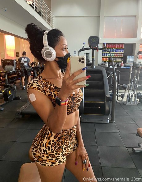 ebenholz fitness onlyfans freie erwachsene galerie