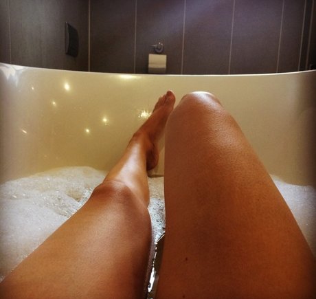 japanische solo-onlyfans porno nackt foto