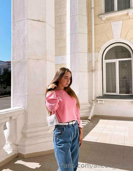 büro-milf-onlyfans xxx porno bilder