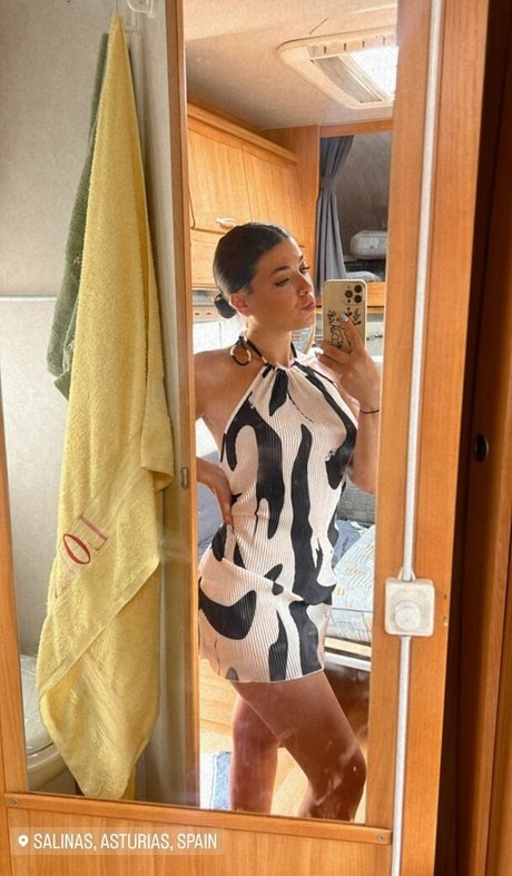 Marta De Lola perfekte nackten archiv