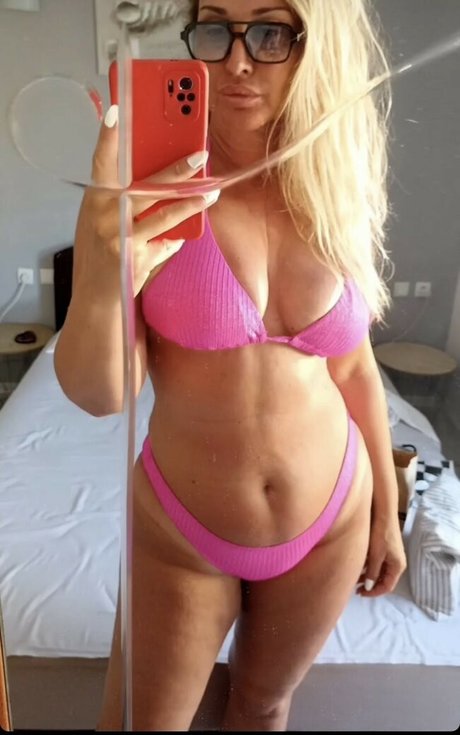 Justwoman 42 model nette bilder