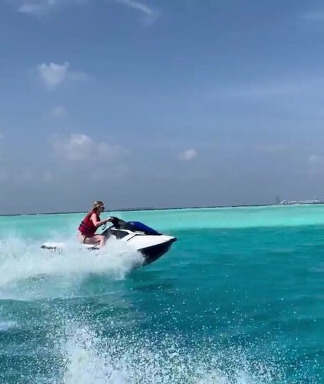 kurvige milf-onlyfans kostenlose nacktheit galerien