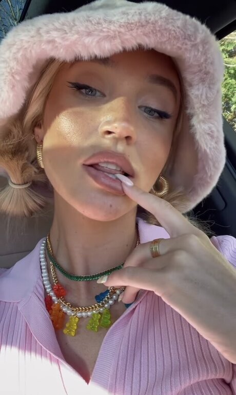 ehefrau milf onlyfans hübsche kunst fotos