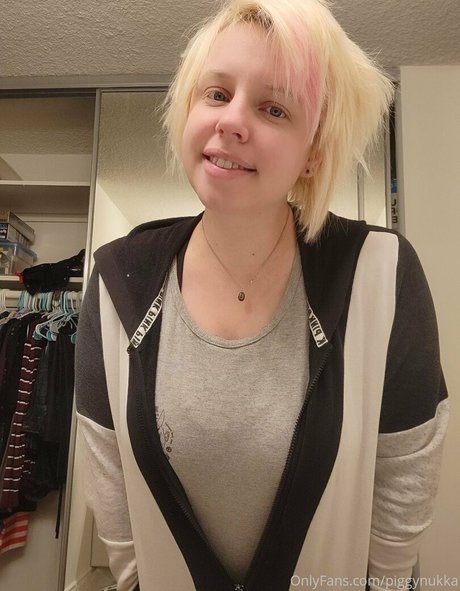 piggynukka sexy hd foto