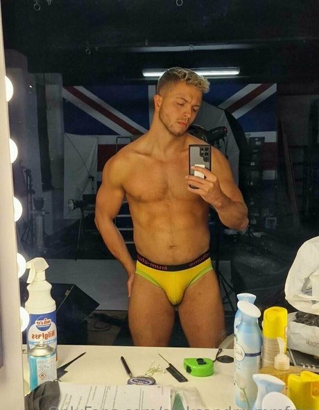 centerfold-onlyfans sexy nackte galerien