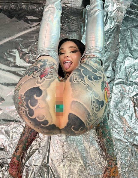 riesenschwanz shemale onlyfans erwachsene schöne bild