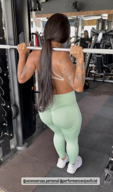 zierliche brünette nur fans erwachsene perfekte foto