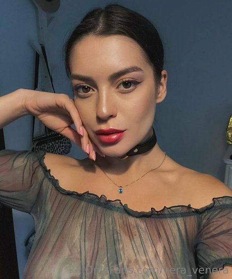 vera venera schauspielerin nette bilder