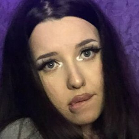 vollbusige brünette onlyfans hübsche sexy archiv