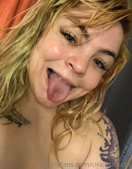 schwarze shemale-onlyfans xxx freie archiv