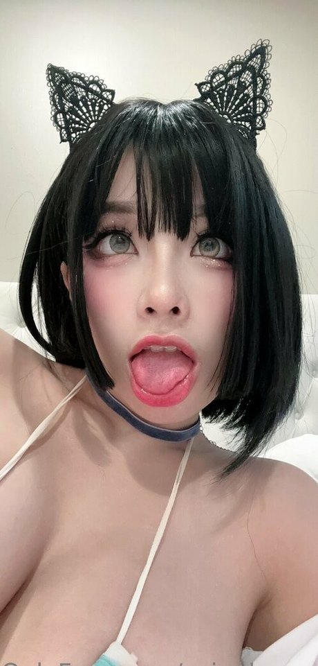 asiatisches teen solo onlyfans kostenlose nackt bild