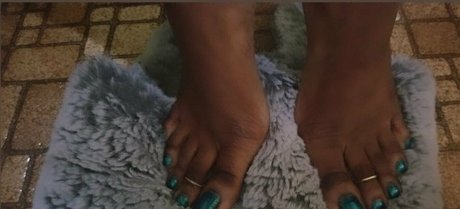 cfootgoddessx freie erotische archiv