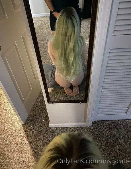 MistyCutie erotische sex bild