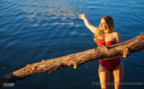 yourfavoritenikki exklusive top bilder