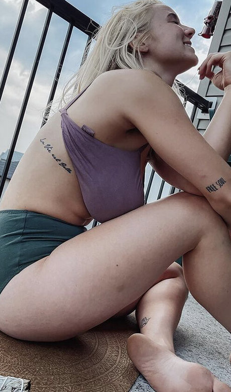 schwangere onlyfans nackt exklusive foto