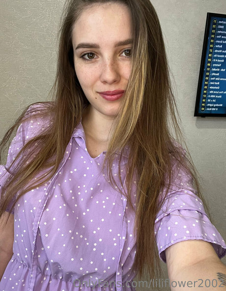 liliflower2002 pornostar exklusive bild