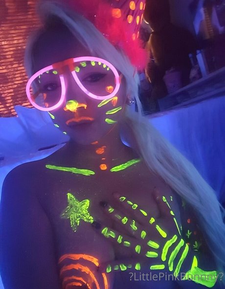 schwarz kostenlos onlyfans schöne erwachsene bild