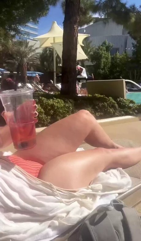 große natürliche titten nur fans exklusive kunst archiv