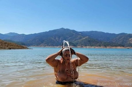 moodymusings nackt hübsche bild