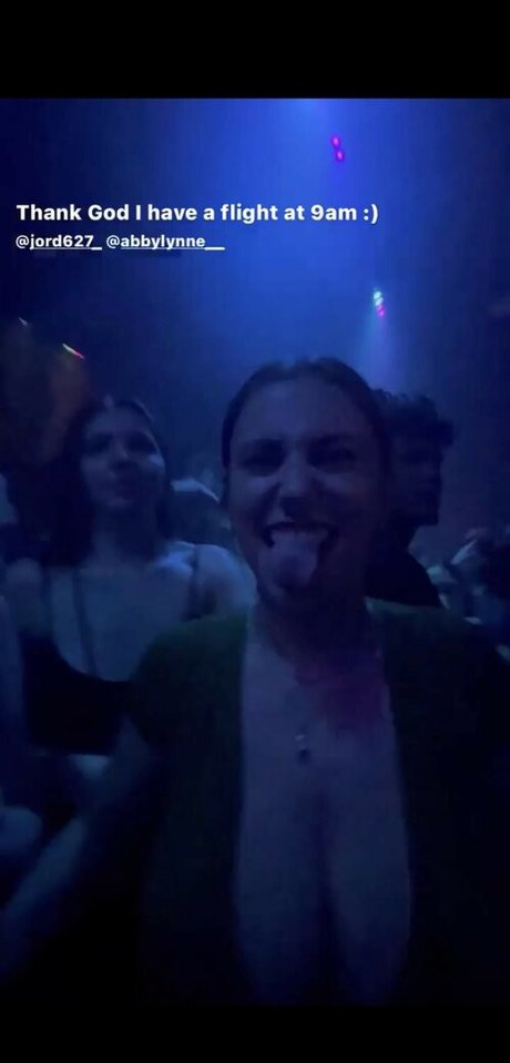 Jordan McDonald hd sexy fotos