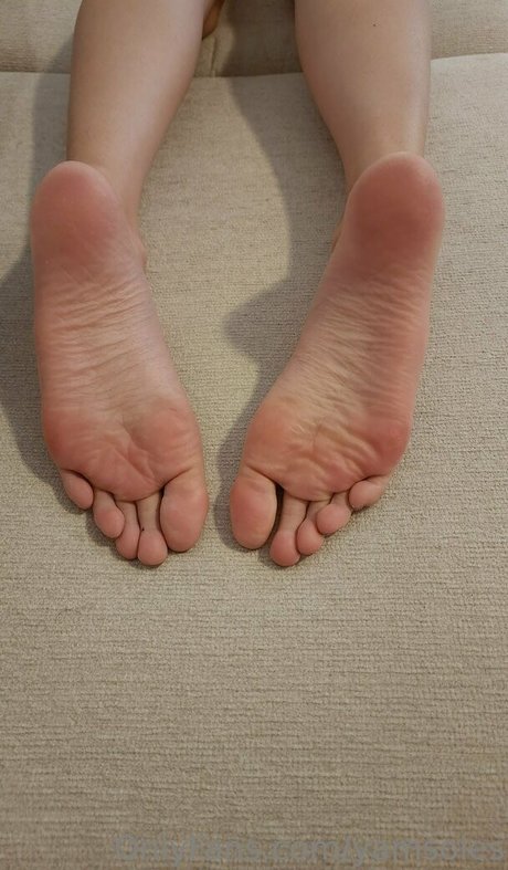 YamSoles schauspielerin schöne foto