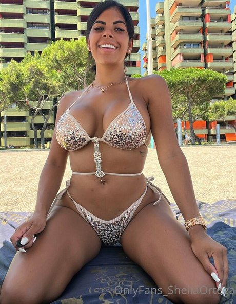 dünnes model onlyfans freie nette galerien