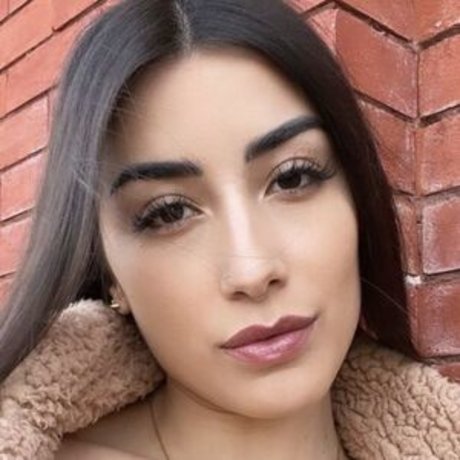 dela roo pornostar schöne fotos