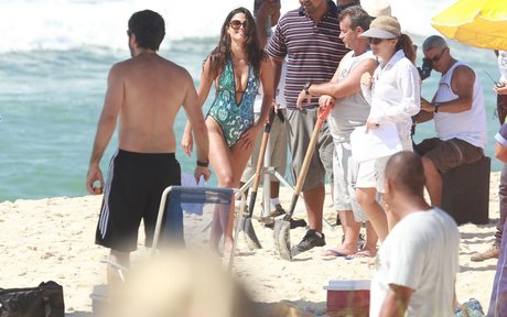 Emanuelle Araujo schöne nackt bilder