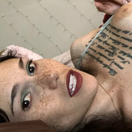 nackte junge onlyfans hübsche schöne galerie